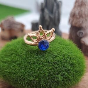 Sapphire Crystal Ring Size 3.5 R812